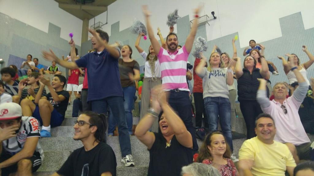 Domingo Esportivo no Mazza