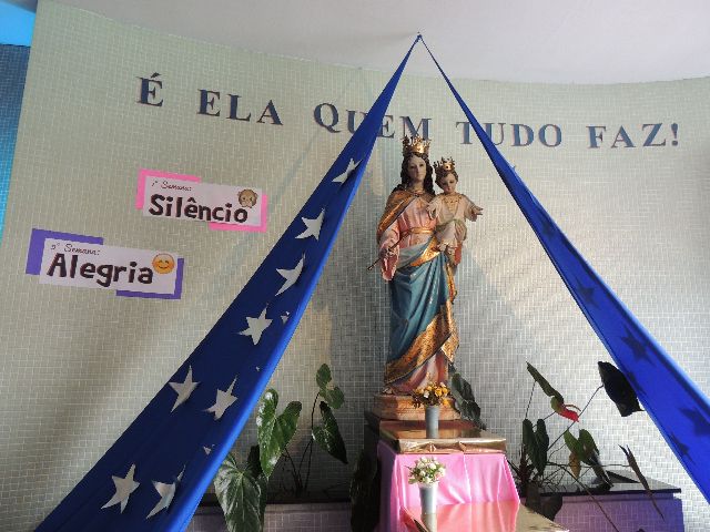 Maio com Maria....