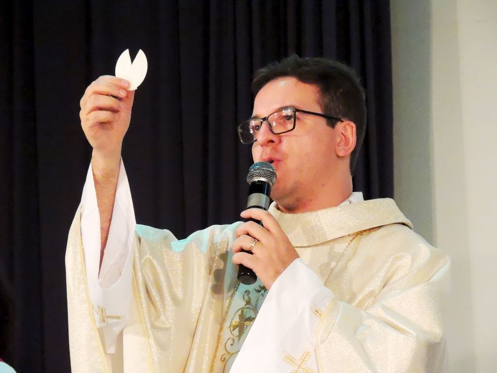 CELEBRAÇÃO DE PÁSCOA